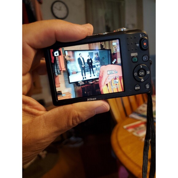 Nikon coolpix l28 digital camera READ - Picture 5 of 7